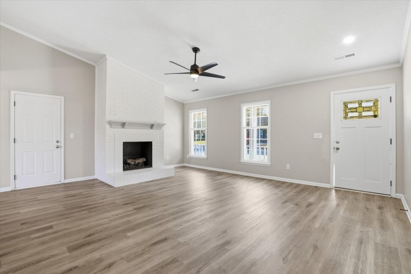 Property image 3 of 122 Towne Square Road in Brandymill, Summerville, SC 29485