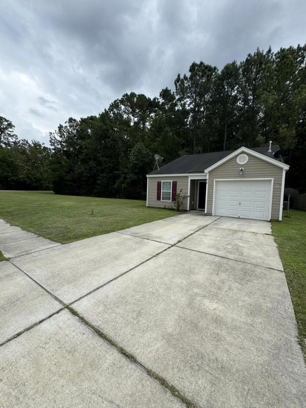 Property image 2 at 415 Savannah River Drive, Summerville, SC 29485