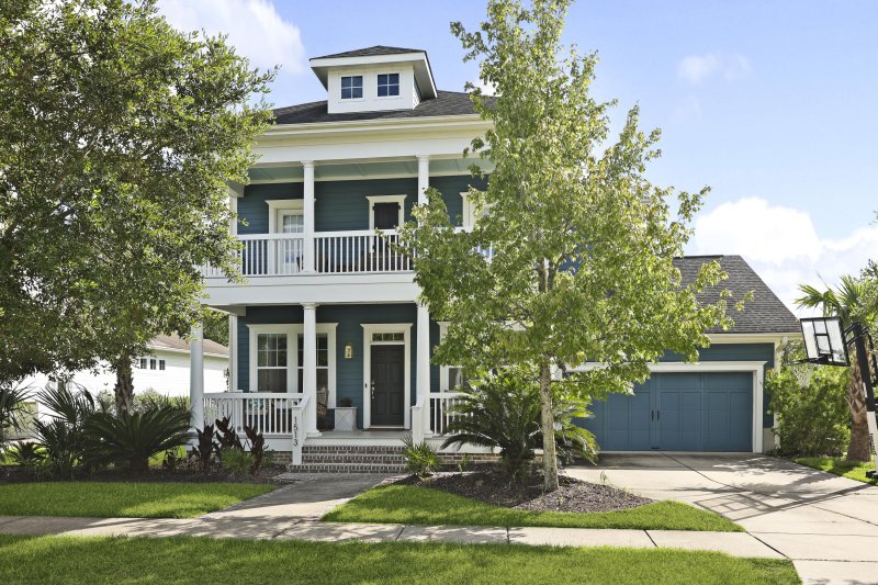 Property image 2 at 1513 Anacostia Avenue, Mount Pleasant, SC 29466