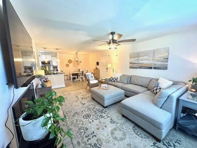 Property image 2 at 2011 N Hwy 17 2300l, Mount Pleasant, SC 29464