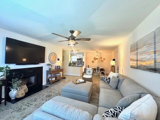 Property image 3 at 2011 N Hwy 17 2300l, Mount Pleasant, SC 29464