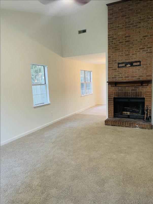 Property image 2 of 102 Welwyn Road in Summerville Place, Summerville, SC 29485