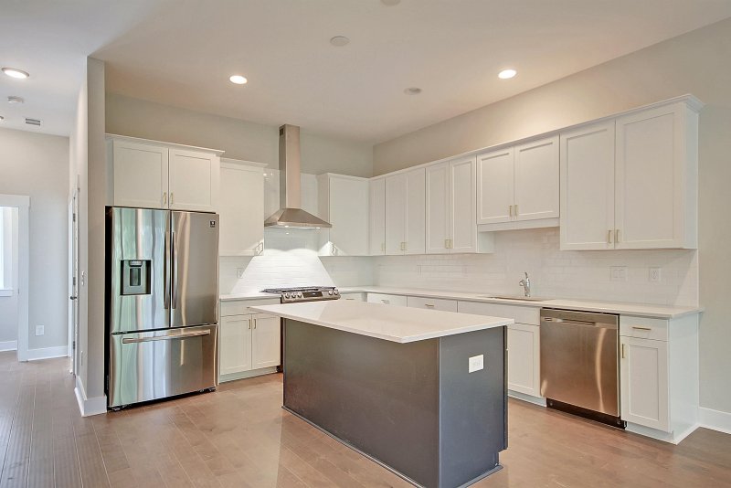 Property image 2 at 4065 S Rhett Avenue, North Charleston, SC 29405