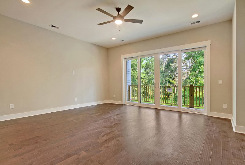 Property image 3 at 4065 S Rhett Avenue, North Charleston, SC 29405