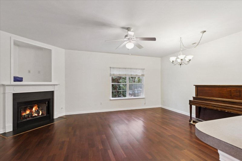 Property image 2 at 4024 Babbitt Street, Charleston, SC 29414
