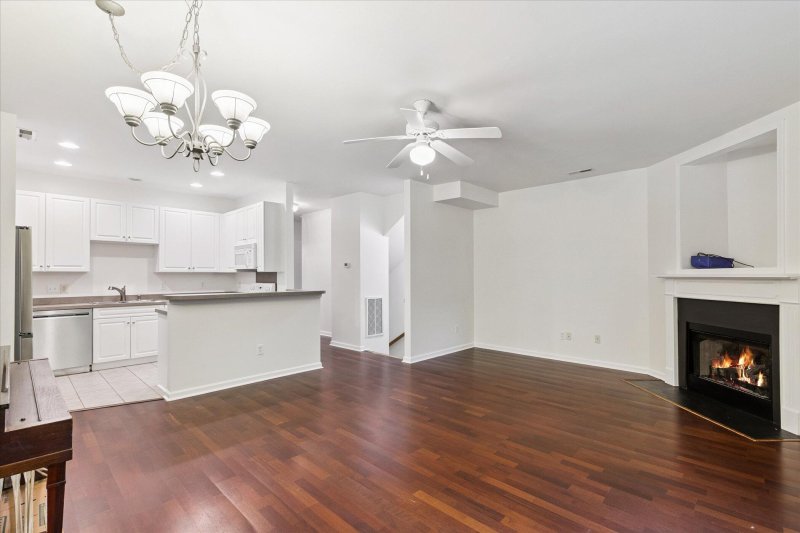 Property image 3 at 4024 Babbitt Street, Charleston, SC 29414