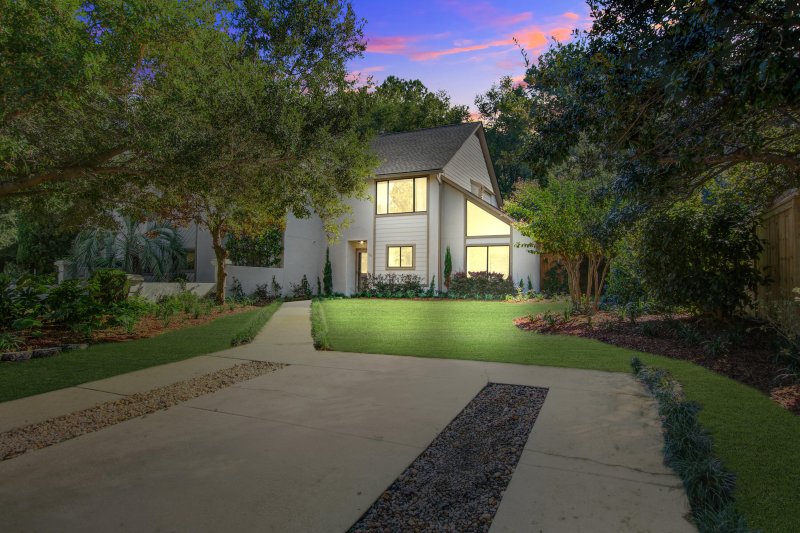 Property image 2 of 330 Sandpiper Drive in Sandpiper Pointe, Mount Pleasant, SC 29464