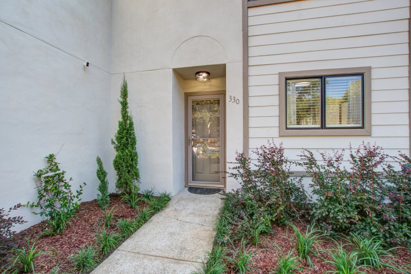 Property image 3 of 330 Sandpiper Drive in Sandpiper Pointe, Mount Pleasant, SC 29464