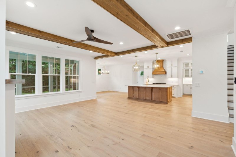 Property image 5 of 2020 Sea Water Drive in Riverbend, James Island, SC 29412