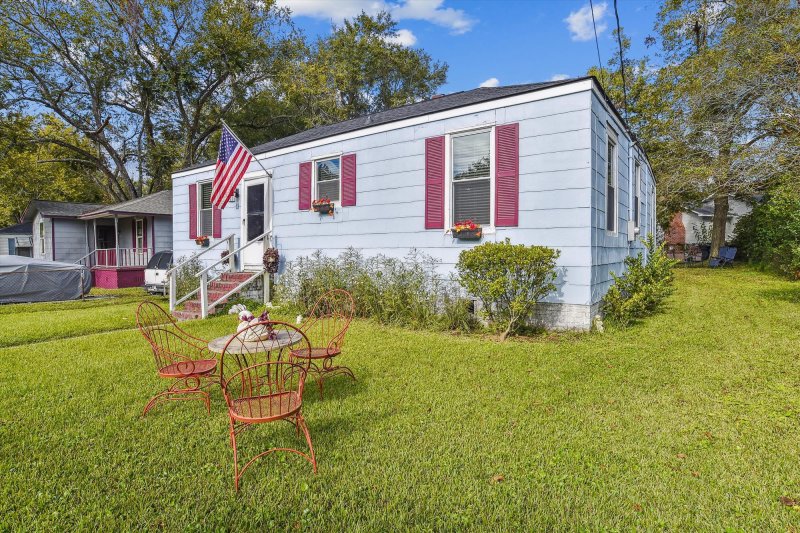 Property image 3 at 2724 Constitution Avenue, North Charleston, SC 29405