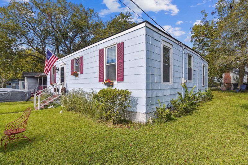 Property image 4 at 2724 Constitution Avenue, North Charleston, SC 29405