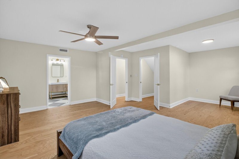 Property image 4 of 1223 Charlestowne Drive in Charlestowne Est, Charleston, SC 29407