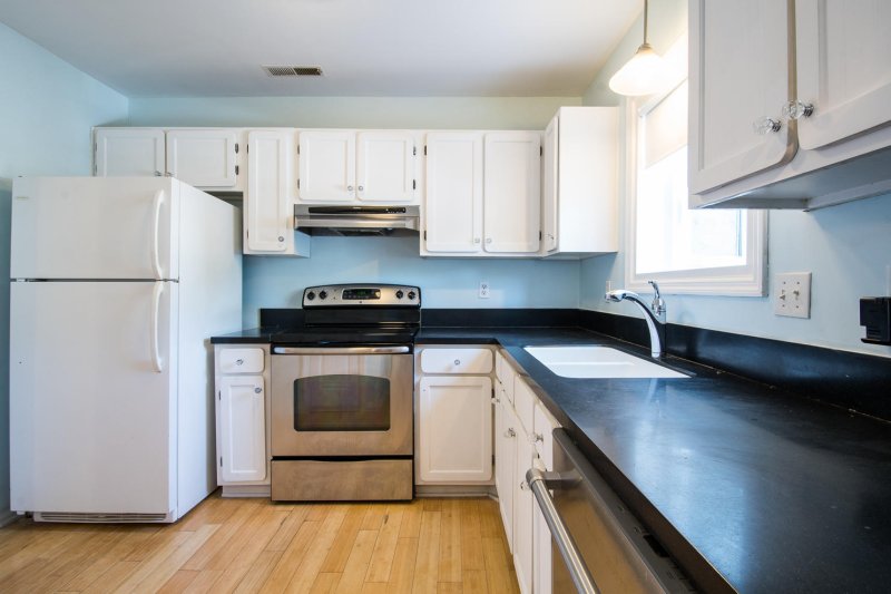 Property image 3 at 707 Nora Lane, Mount Pleasant, SC 29464