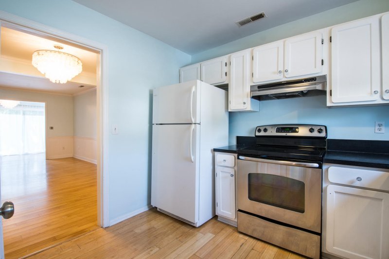 Property image 5 at 707 Nora Lane, Mount Pleasant, SC 29464