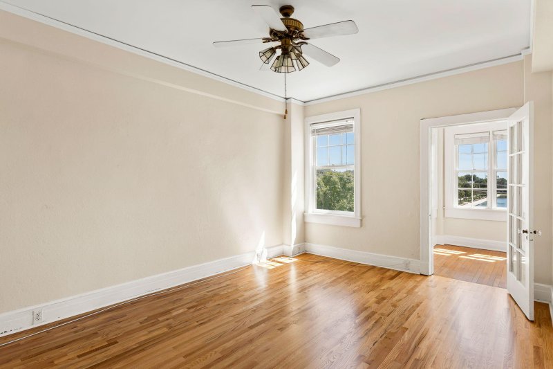 Property image 5 at 63 Rutledge Avenue 37, Charleston, SC 29401