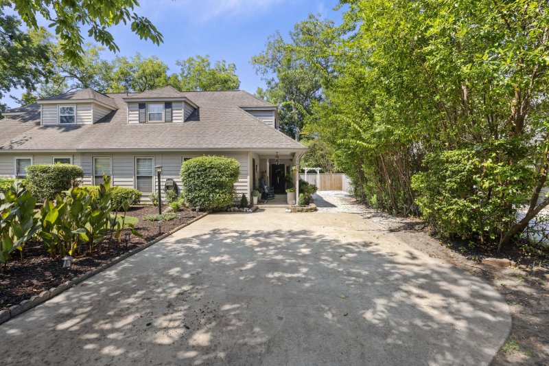 Property image 4 of 1489 Kinloch Lane in Fox Pond, Mount Pleasant, SC 29464