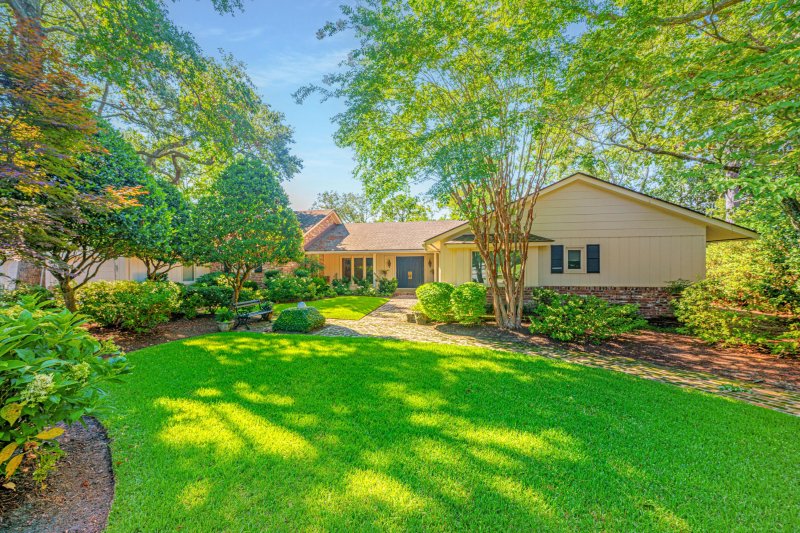 Property image 2 at 337 Confederate Circle, Charleston, SC 29407