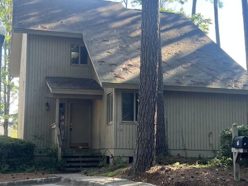 10 Shadow Creek Court