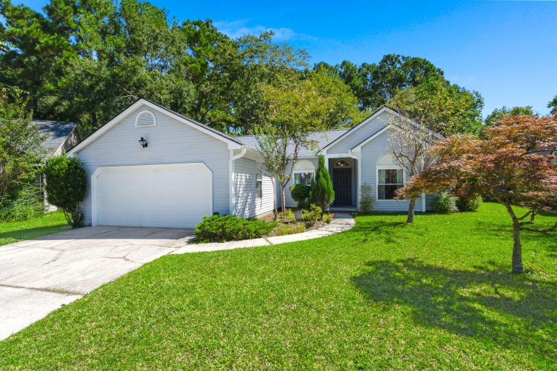 Property image 2 at 106 Ranworth Lane, Summerville, SC 29485