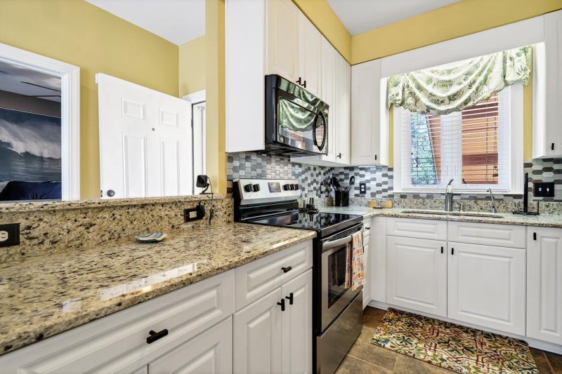 Property image 5 of 339 Sea Cloud Circle in Edisto Beach, Edisto Island, SC 29438