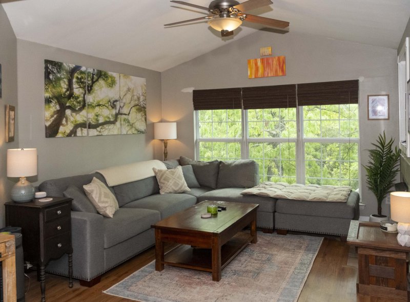 700 Daniel Ellis Drive 12303