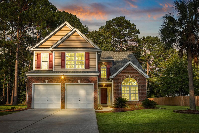 126 Thousand Oaks Circle