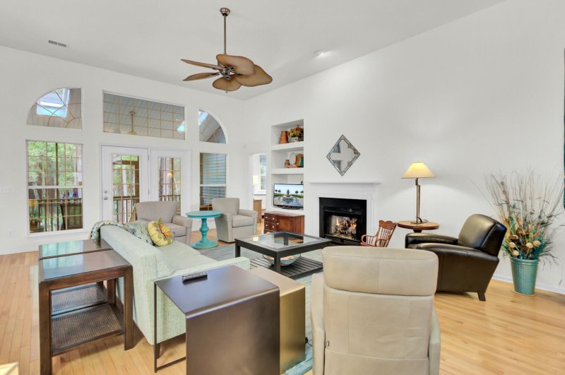 Property image 5 of 1876 Great Hope Drive in Rivertowne Country Club, Mount Pleasant, SC 29466