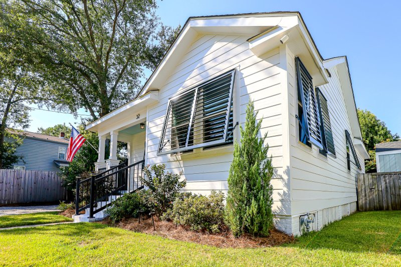 Property image 4 at 32 Alberta Avenue, Charleston, SC 29403