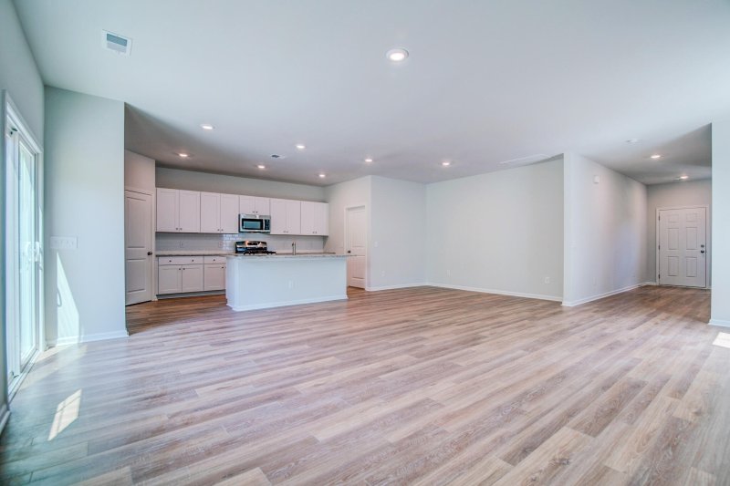 Property image 5 at 335 Saddlewood Drive, Charleston, SC 29414