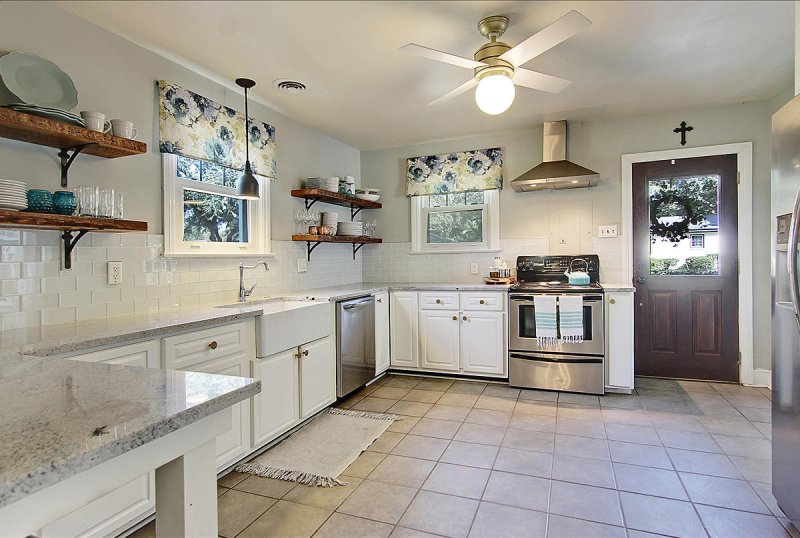 Property image 5 at 803 W Madison Avenue, Charleston, SC 29412