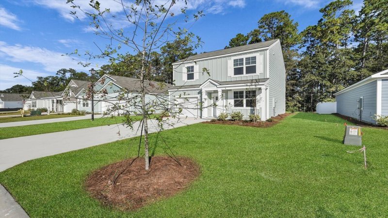 Property image 3 of 2283 Macallan Boulevard in Hillcrest, Ravenel, SC 29470