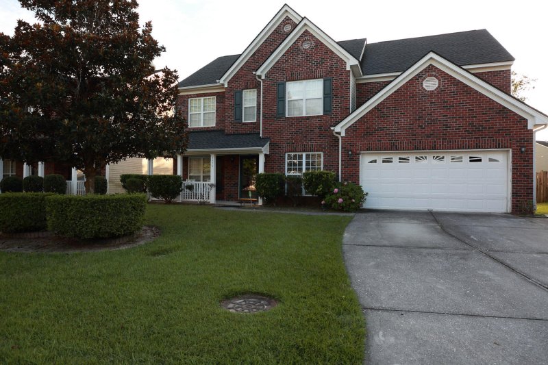 3375 Middlesboro Avenue