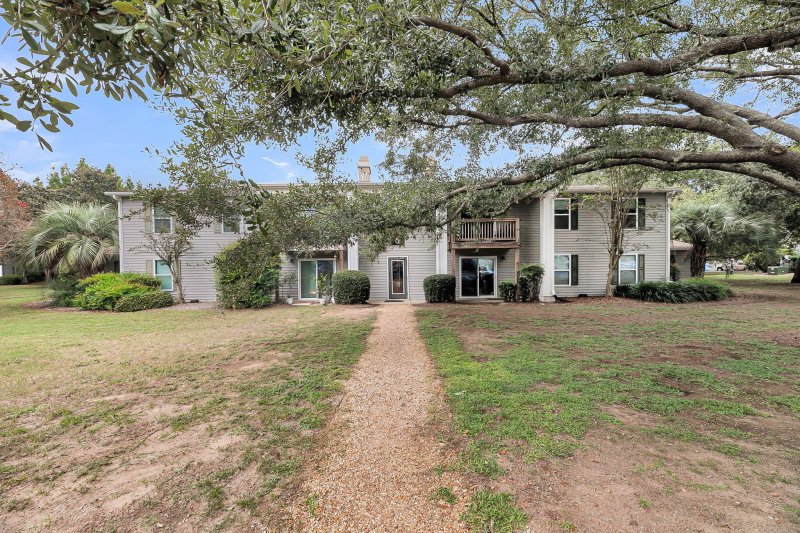 Property image 2 of 1402 Camp Road 6e in Point James, Charleston, SC 29412