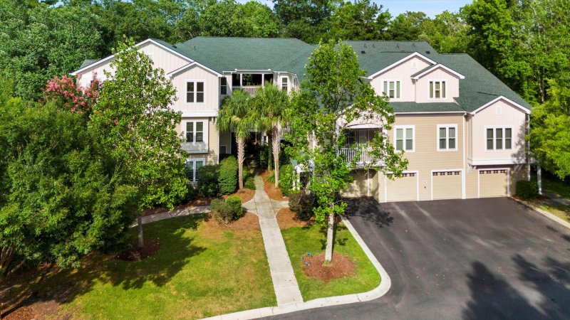 Property image 3 of 1831 Egret Crest Lane in The Colony at Heron Reserve, Charleston, SC 29414