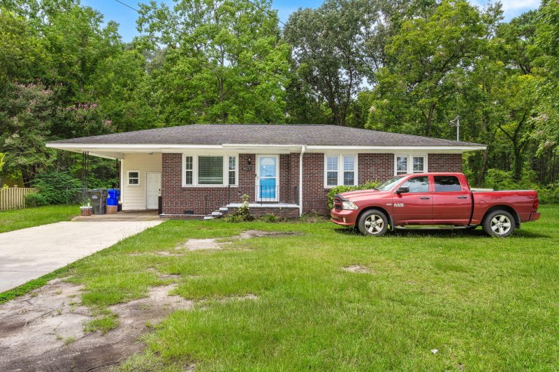 Property image 3 at 8823 Antler Drive, North Charleston, SC 29406