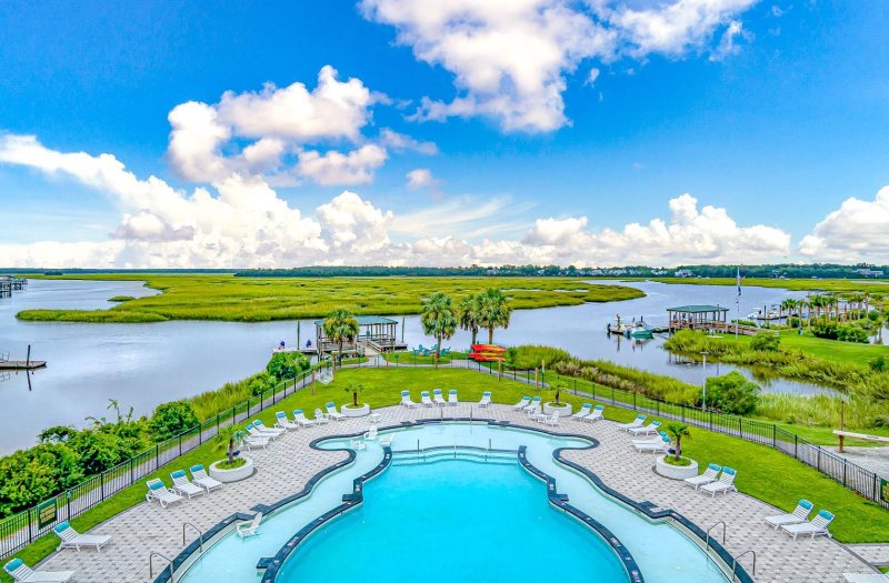 Property image 2 of 104 Tidewater Way in Landings at Sweetwater, Charleston, SC 29492