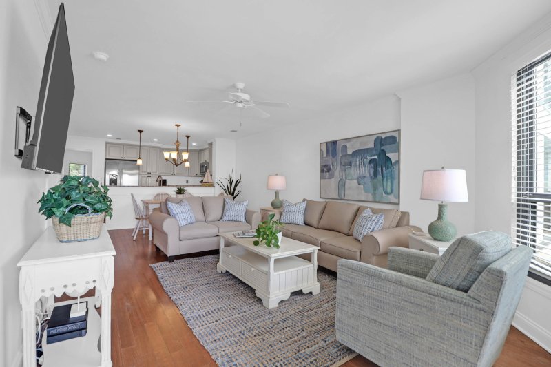 8000 Palmetto Drive A