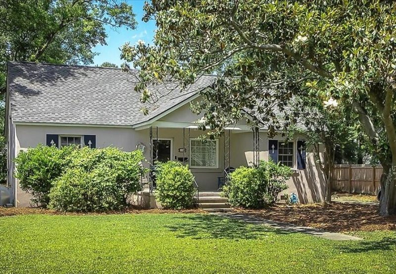 Property image 2 at 18 Riverdale Drive, Charleston, SC 29407