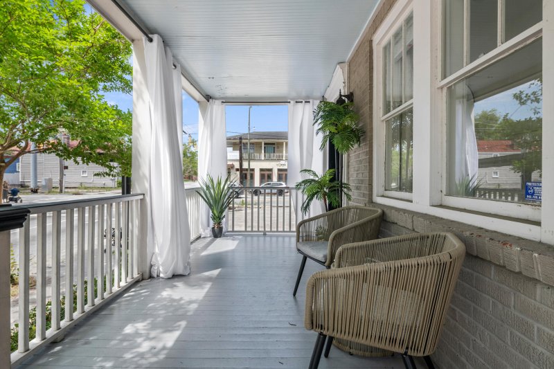 Property image 2 at 170 Spring Street, Charleston, SC 29403
