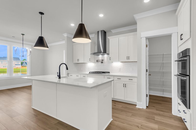 Property image 4 of 117 Sawlog Drive in Hewing Farms, Summerville, SC 29486