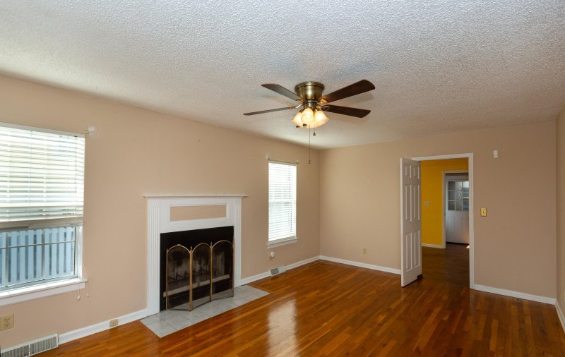 Property image 5 at 145 Darlington Avenue, Charleston, SC 29403