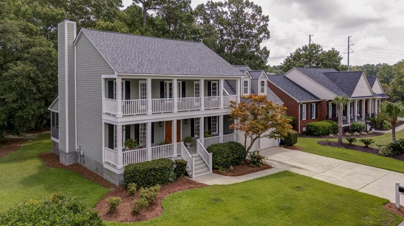 Property image 5 of 180 Oak Point Landing Drive in Longpoint, Mount Pleasant, SC 29464