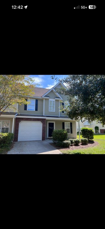 1204 Yellow Hawthorn Circle Circle