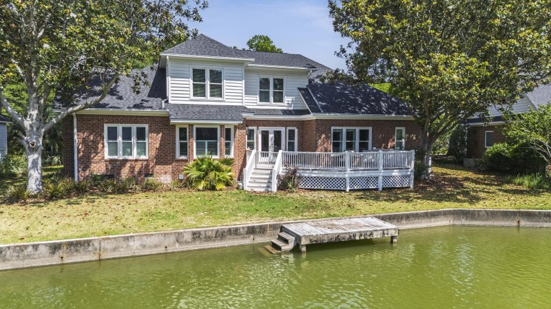 Hidden Lakes, Mount Pleasant Community