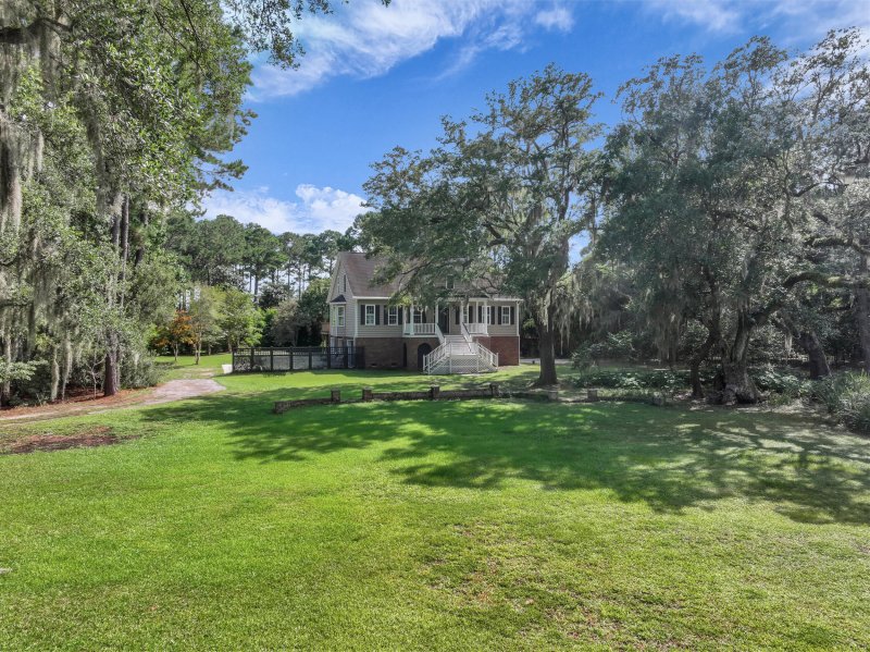 Property image 4 of 2595 Royal Oak Drive in Royal Oaks, Johns Island, SC 29455