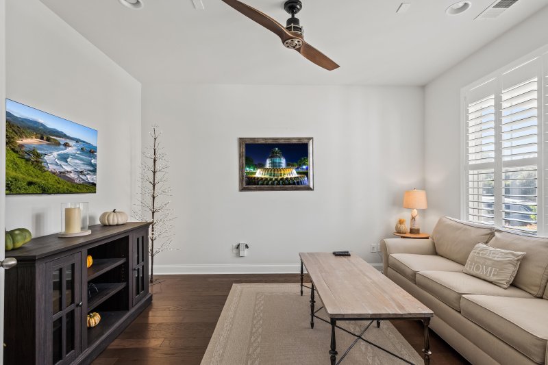 Property image 5 of 228 Swallowtail Court in Tidal Walk, Mount Pleasant, SC 29464