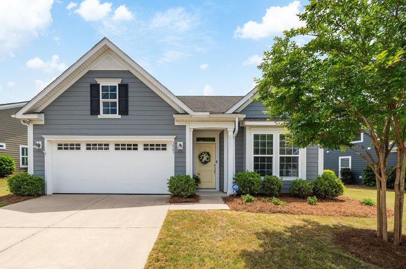 3061 Cross Vine Lane