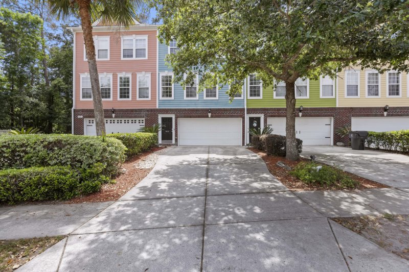 Property image 3 of 9019 Parlor Drive in Tranquil Hill Plantation, Ladson, SC 29456