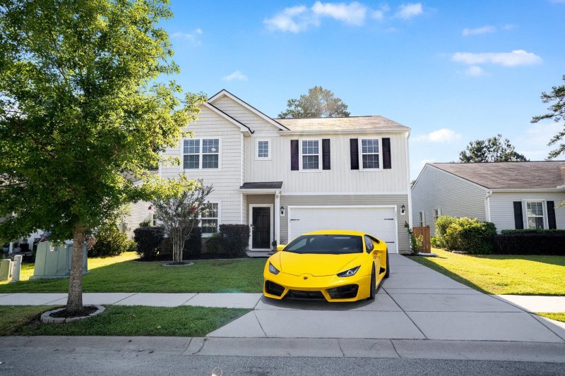 2823 Conservancy Lane