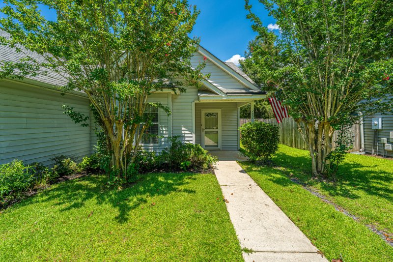 Property image 4 of 207 Apache Drive in Indian Springs, Summerville, SC 29483